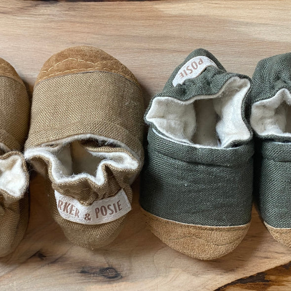 English Breakfast Linen Soft-Soled Baby Shoes - Parker & Posie